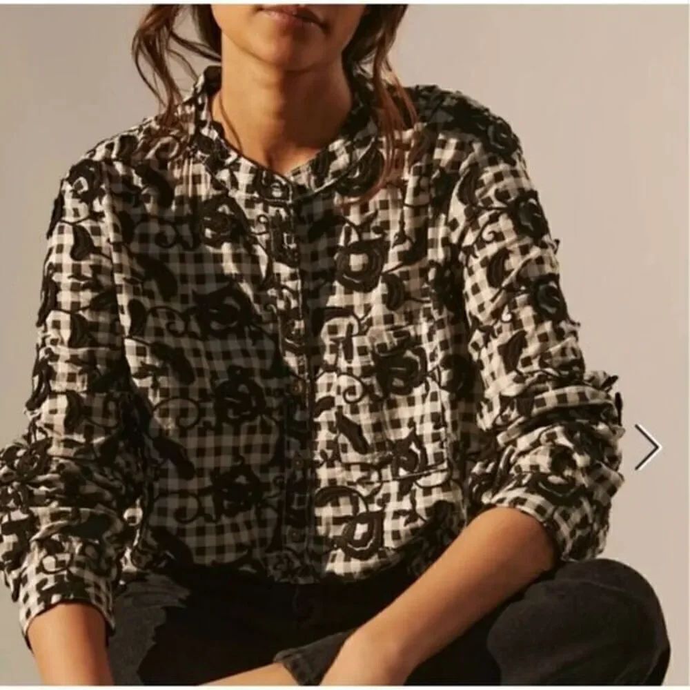 Anthropologie Pilcro The Whitney Trapeze Embroidered Buttondown Shirt Black XS